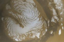 1米小行星坠入地球