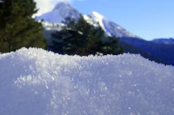 冬日探险家的舞台，棋盘山滑雪记——雪域激情，挑战极限