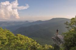 揭秘深圳南郊的绿色明珠，龙岗七娘山——徒步探险与生态奇观的完美结合
