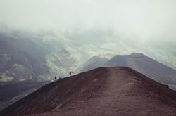 驾驭时空的绿色旅程，探索齐齐哈尔到碾子山的生态之旅