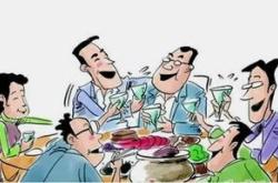 法国小镇的荒诞剧镇长迷信通灵术与公款供养女巫的丑闻
