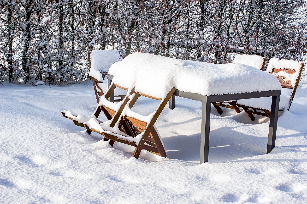 河北张家口下雪了，冬日仙境的浪漫与温情
